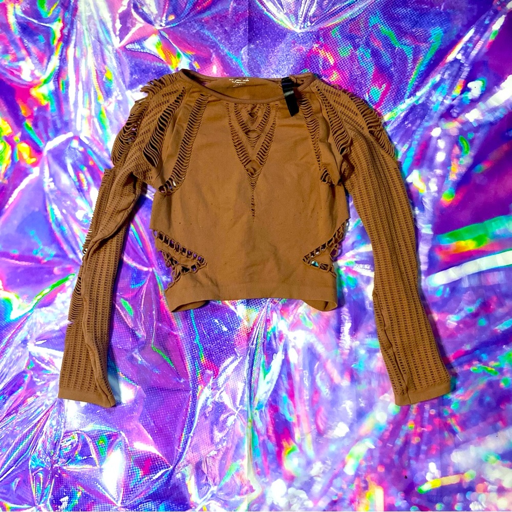 PacSun long sleeved crop top